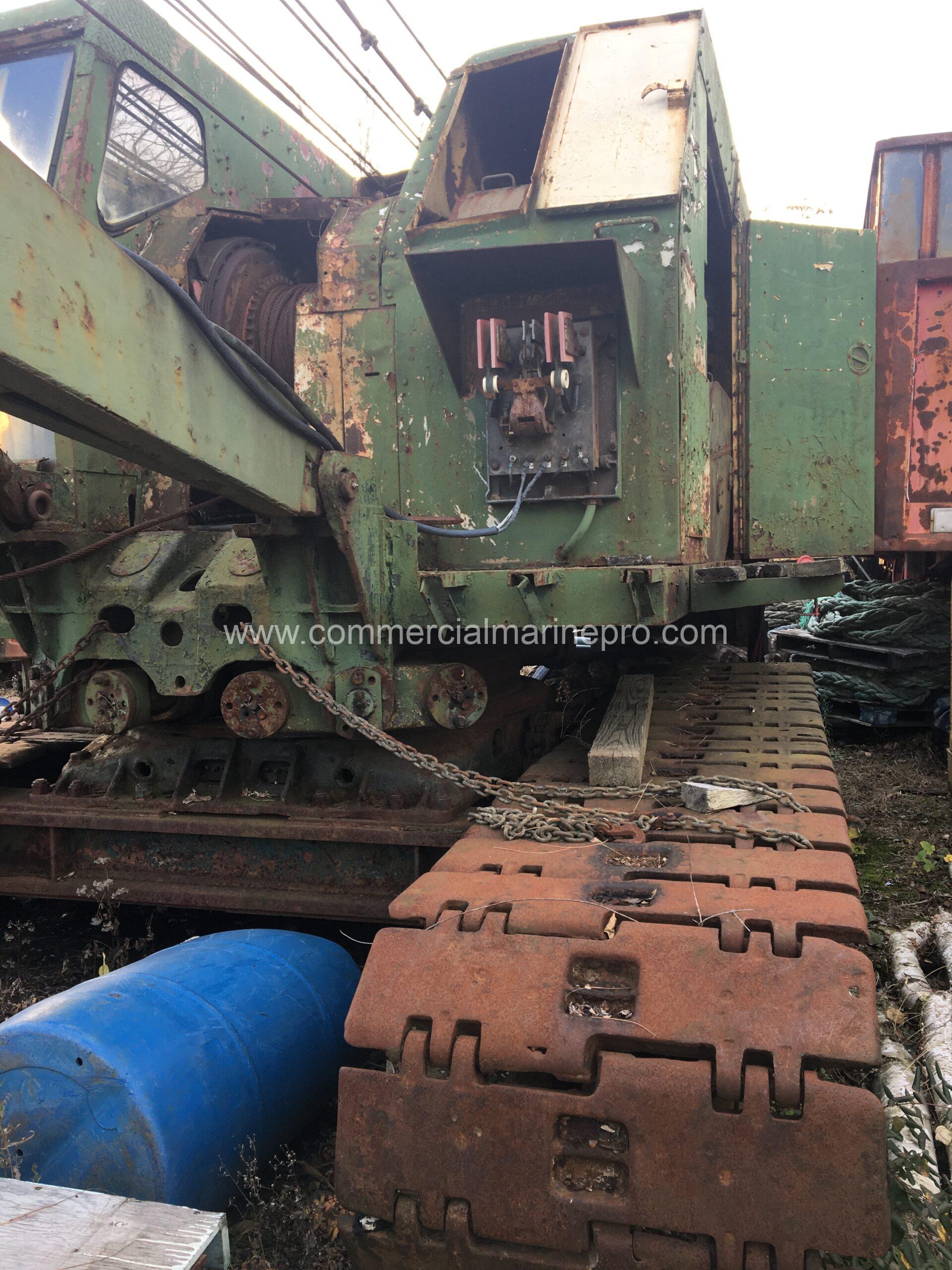 Bucyrus Erie 30B HD series two crawler lattice boom crane