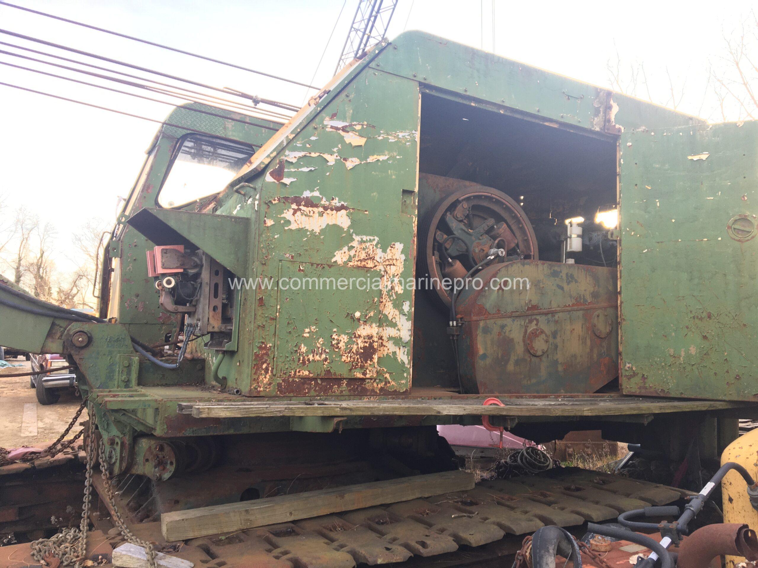 Bucyrus Erie 30B HD series two crawler lattice boom crane