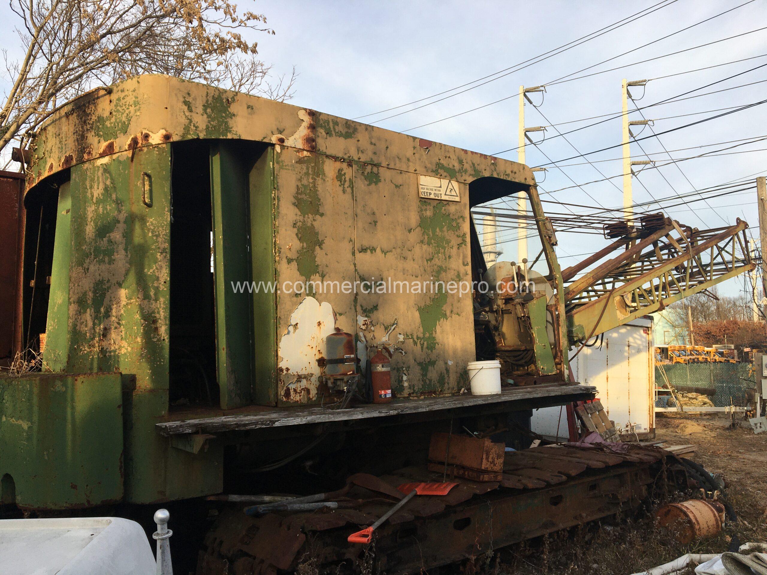 Bucyrus Erie 30B HD series two crawler lattice boom crane