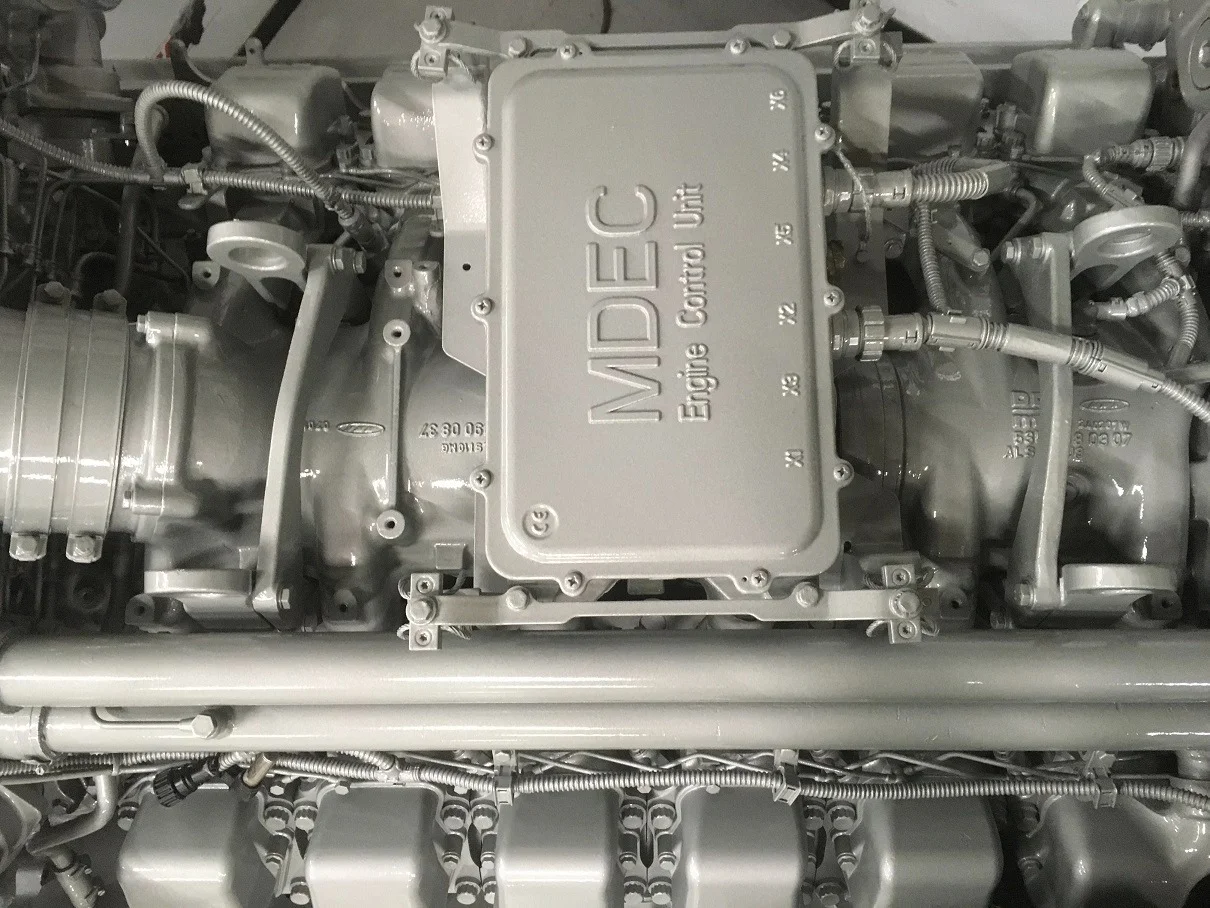 Single or Pair MTU 12v2000 M70 Marine Propulsion Engines