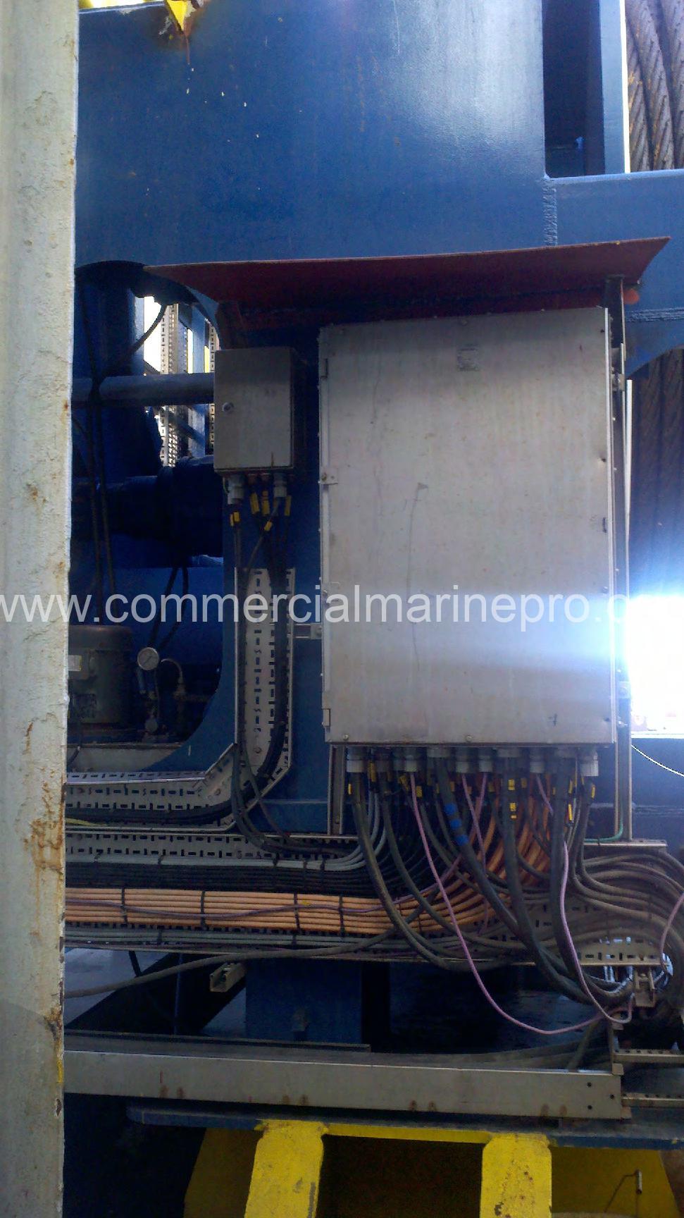 Bodewes 200Te A and R Winch