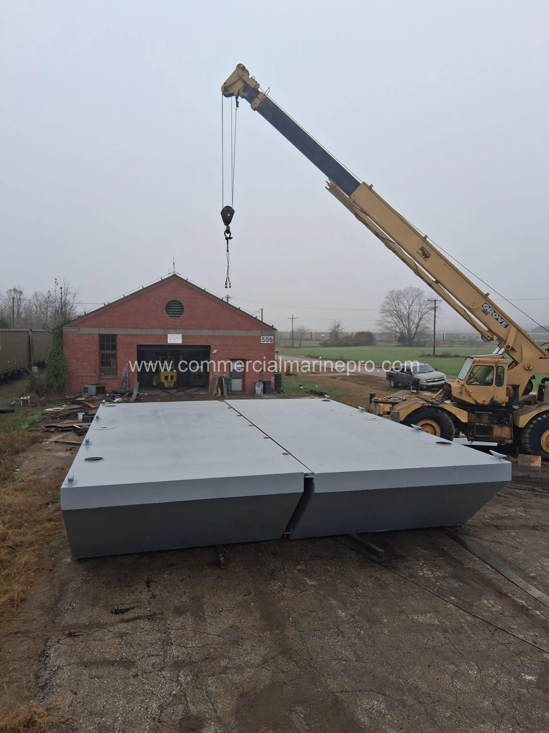 (2) NEW SECTIONAL BARGE - 30x24x5 - Image 6