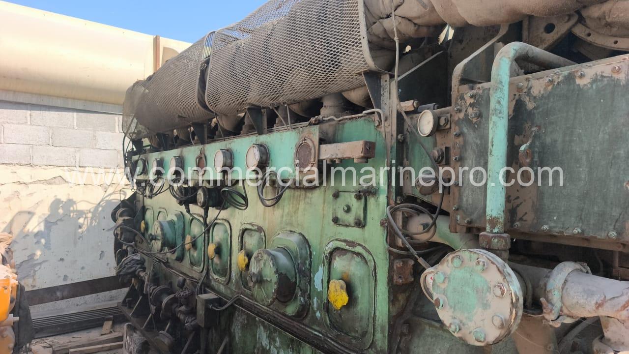 (2) Ruston Diesel 8RK270M Marine Engines with Gearbox - Image 4