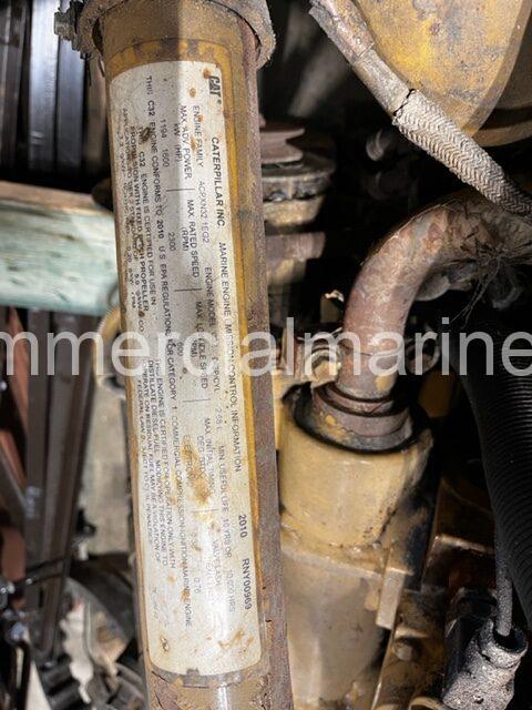 Single CAT C32 Marine Propulsion Engine