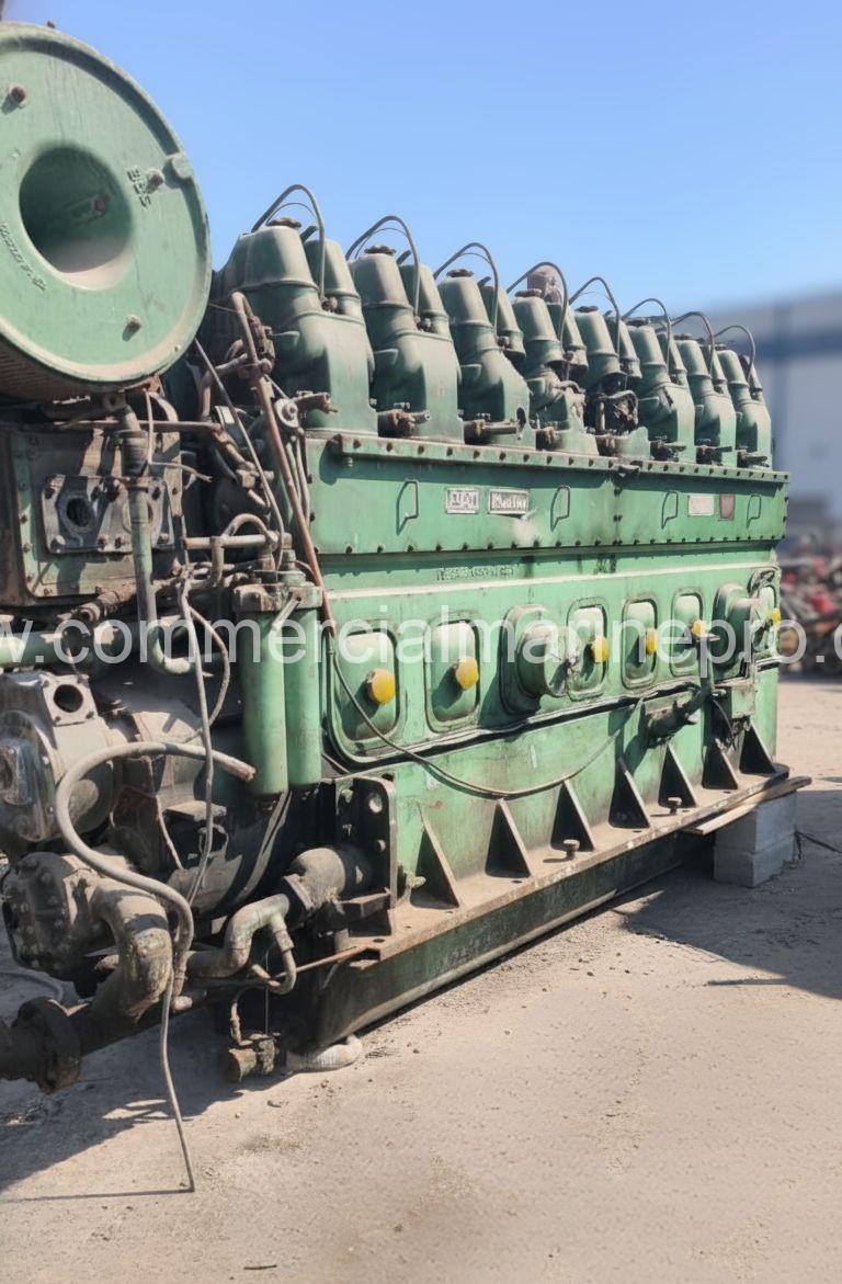 (2) Ruston Diesel 8RK270M Marine Engines with Gearbox - Image 5