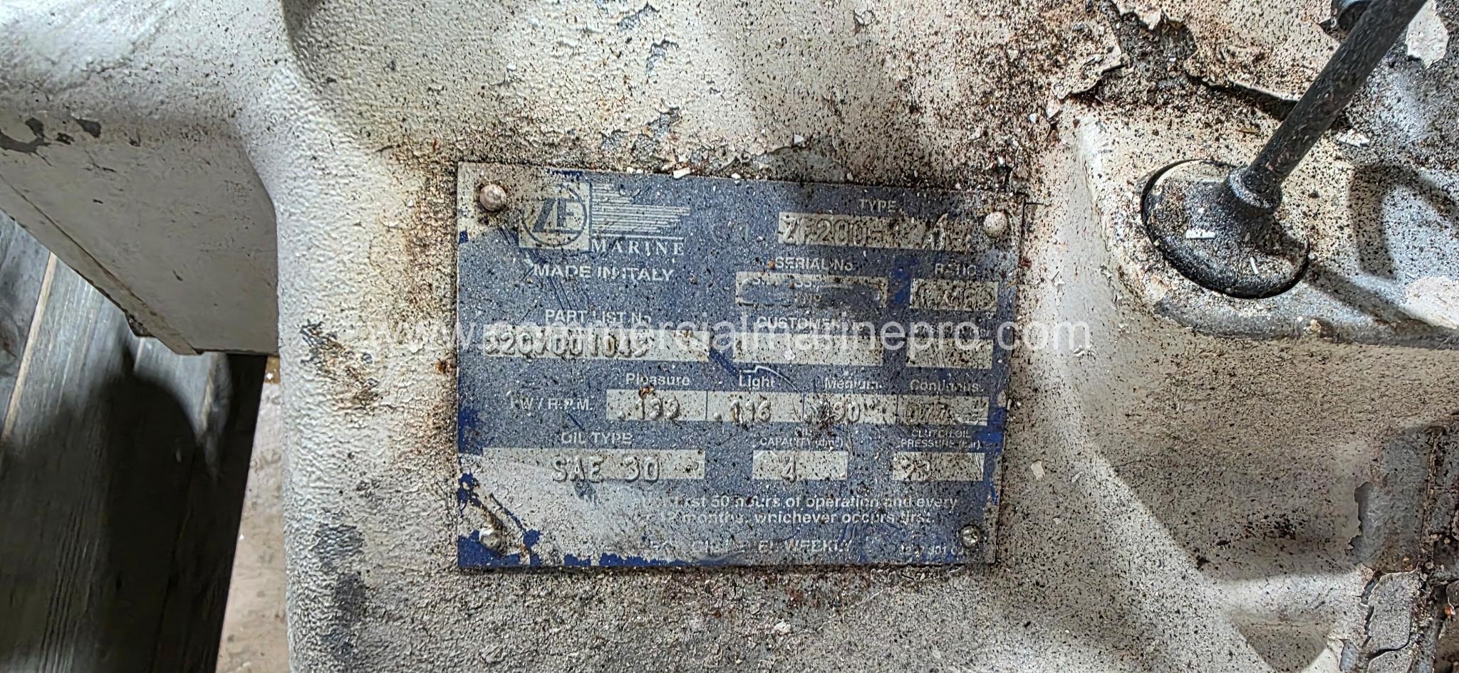 Pair CAT 3126B Marine Engines w/ ZF280-1 Gears Ratio 1.43 - Image 4