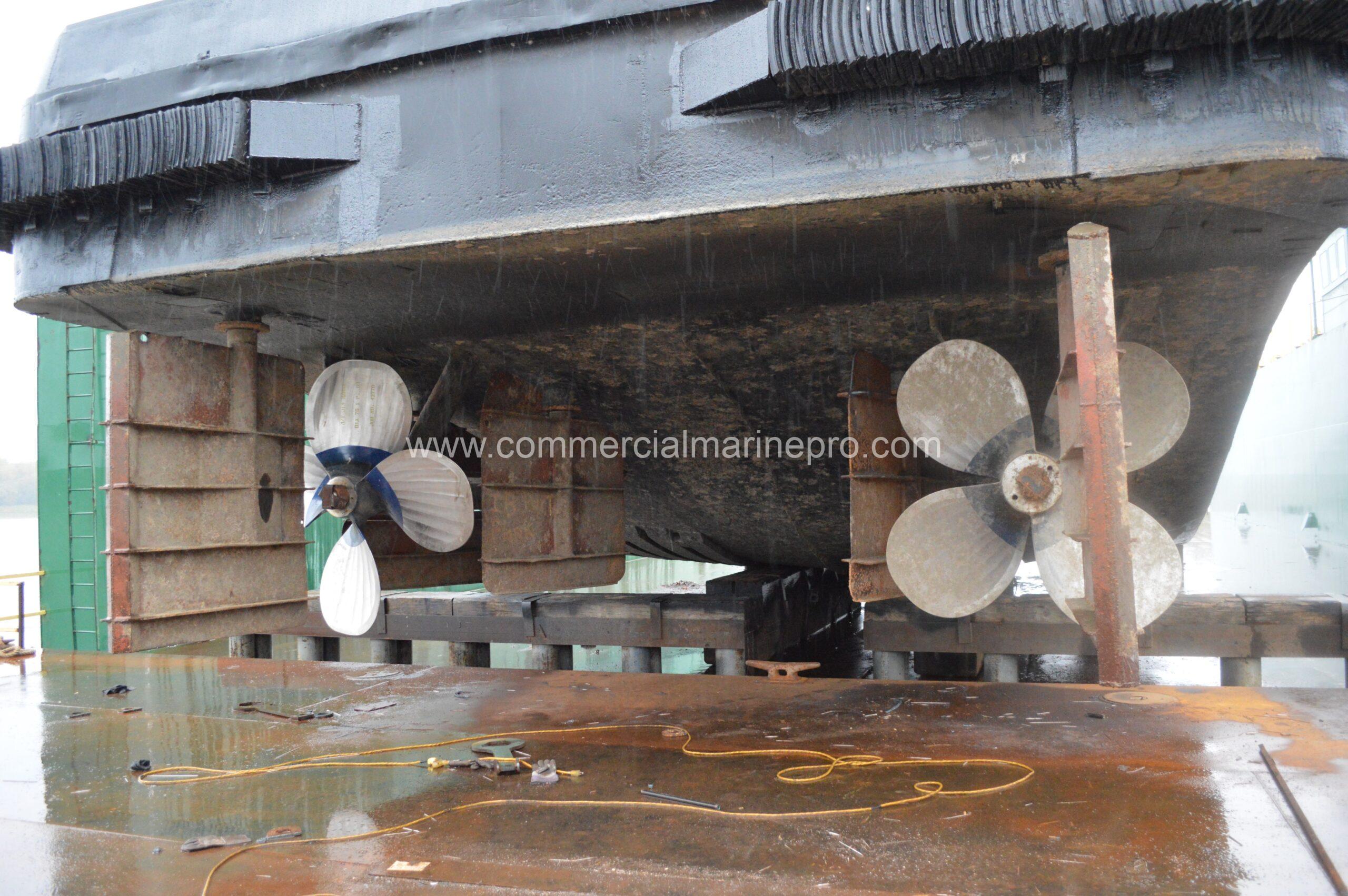 2000 HP Pushboat - Image 13