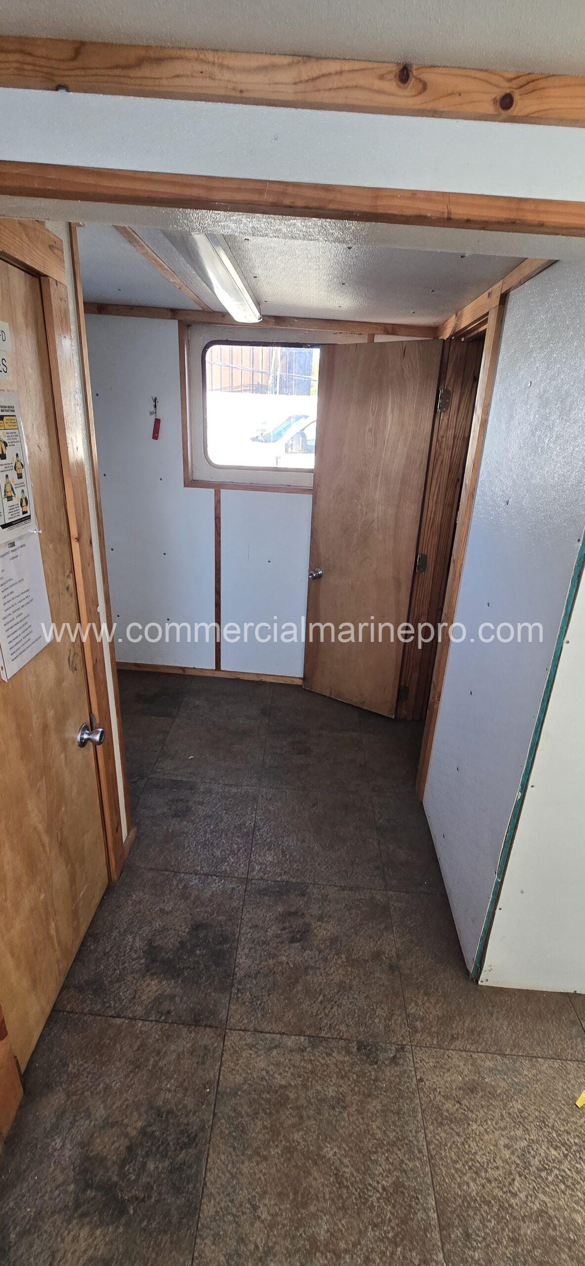 2000 HP Pushboat - Image 8