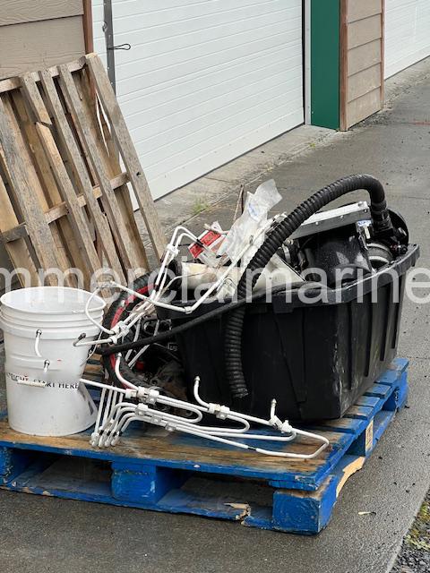 6170 Lugger Marine Engines w Assorted Parts - Image 2