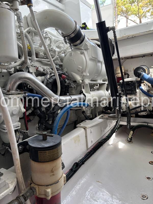 Pair Cummins QSC Marine Propulsion Engines