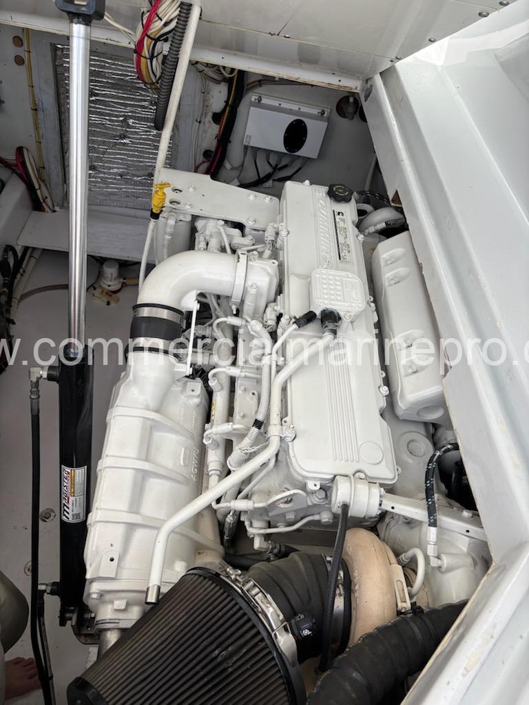 Pair Cummins QSC Marine Propulsion Engines