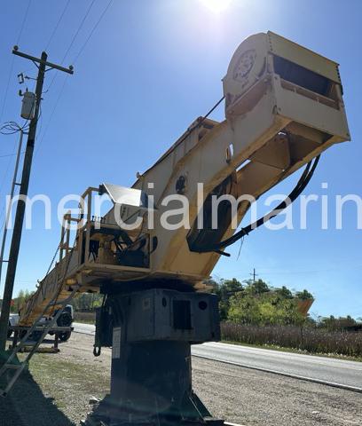 Nautilus Pedestal Mount Crane - Model 35B4A - 50 (50 ft Max Radius) - Used good condition - Image 5