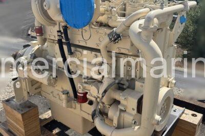 Pair Cummins QSK19 Marine Propulsion Engines