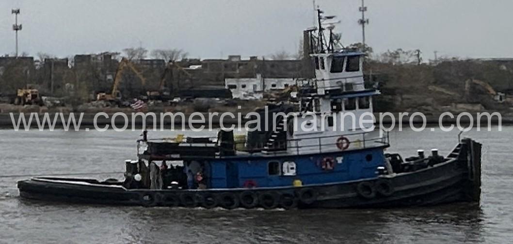 1400HP Single Screw Tug