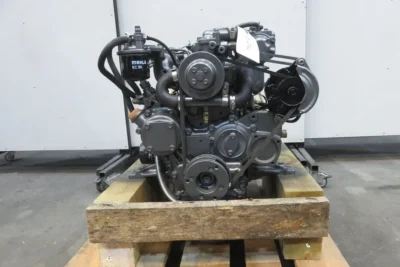 YANMAR 3JH30A MARINE DIESEL ENGINE w/ KM35P1 Gearbox Ratio 2.3:1