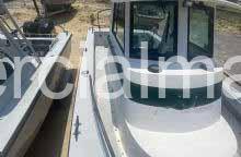 2008 27' Utility Boat - Image 5
