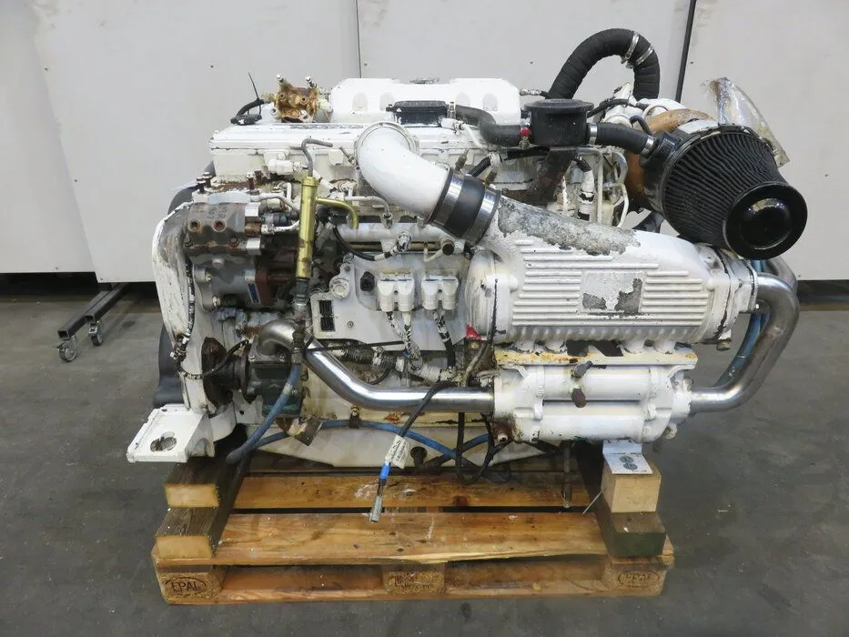 CUMMINS QSC 8.3 MARINE DIESEL ENGINE - Image 8