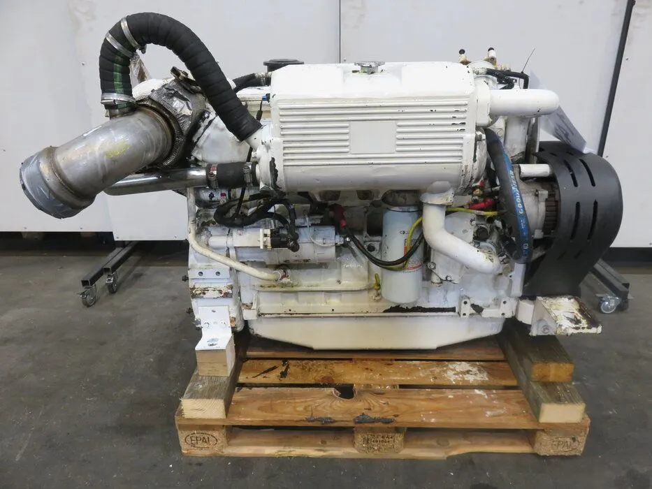CUMMINS QSC 8.3 MARINE DIESEL ENGINE - Image 5