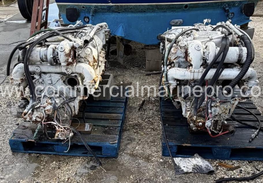 Pair of 8.2 Detroit Marine Diesel Engines - 300HP - Image 9