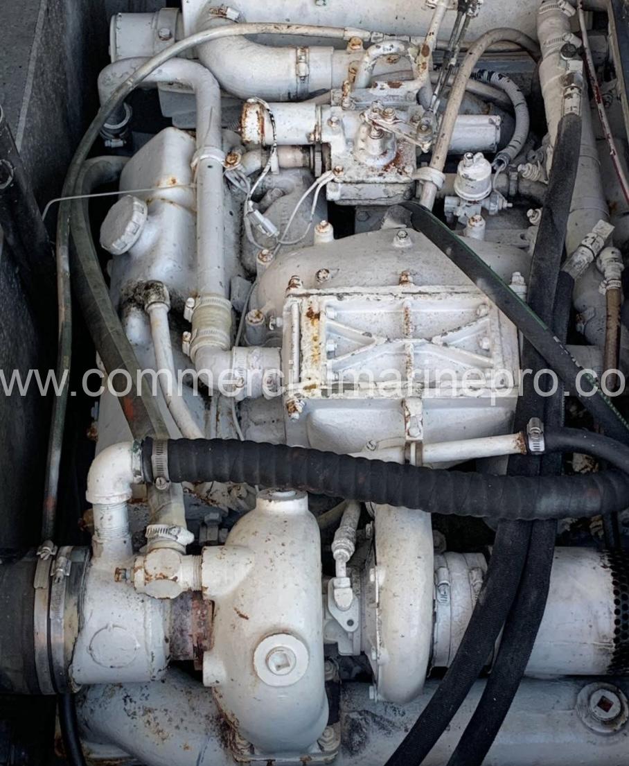 Pair of 8.2 Detroit Marine Diesel Engines - 300HP - Image 2