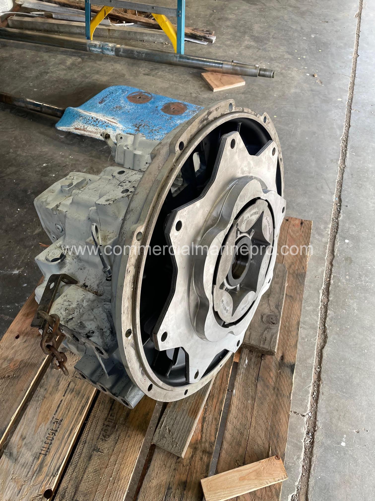 Pair Twin Disc MG 5090A Marine Transmissions