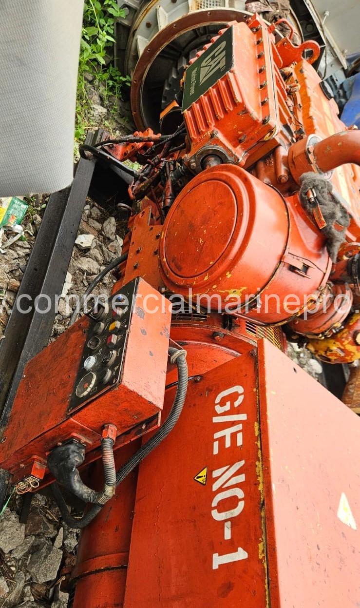 Pair CAT C9 Marine Gensets - Image 16