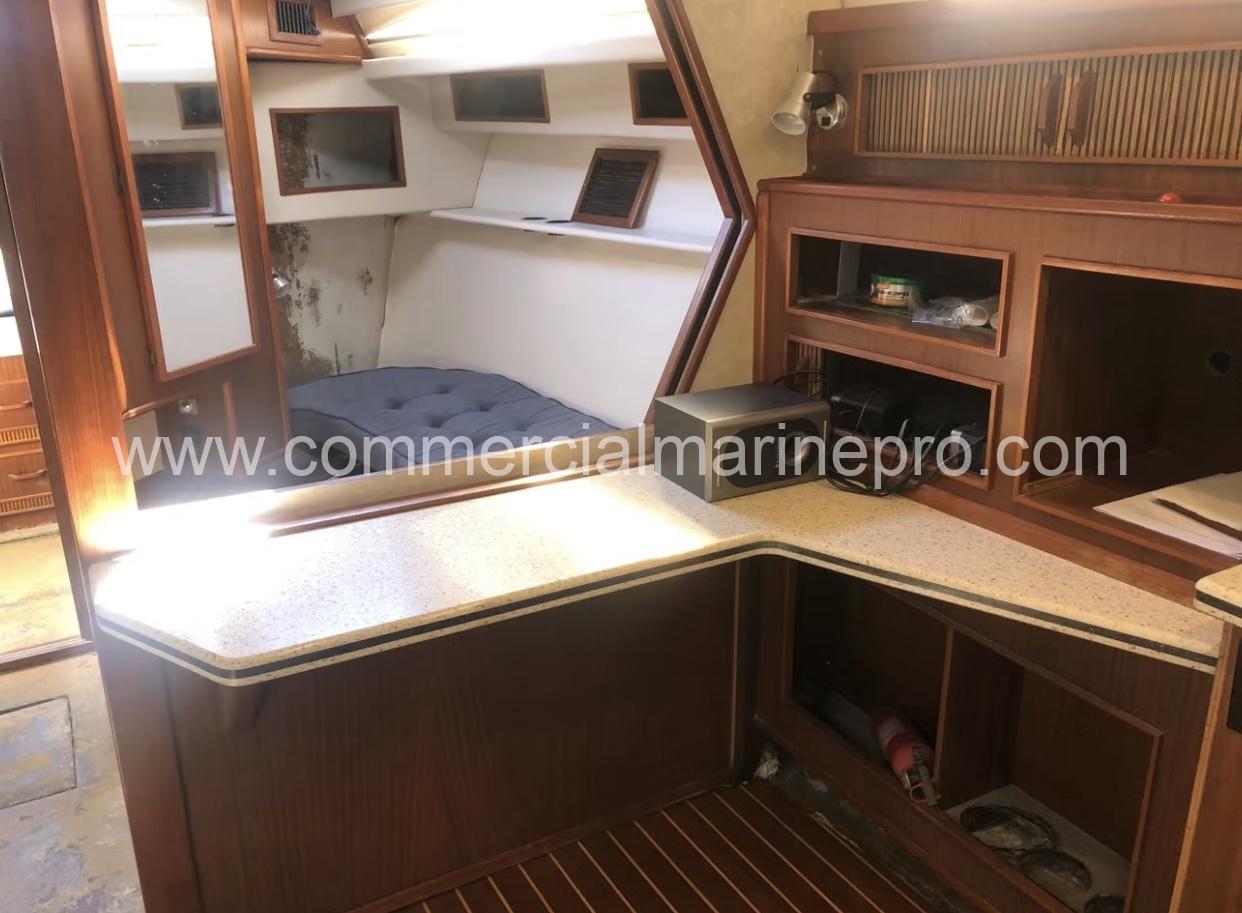 39' Sea Ray 390 EC - Built 1987 - Image 6