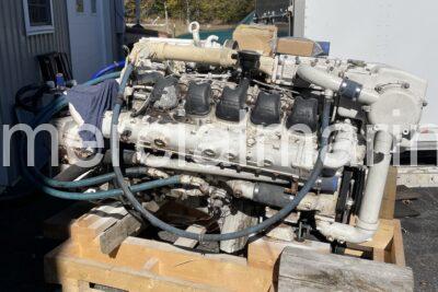 Pair 820 Man Marine Engines - RTO