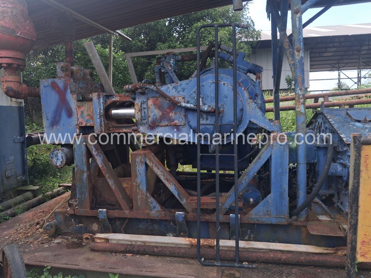 Halliburton HT-400 Displacement Pump
