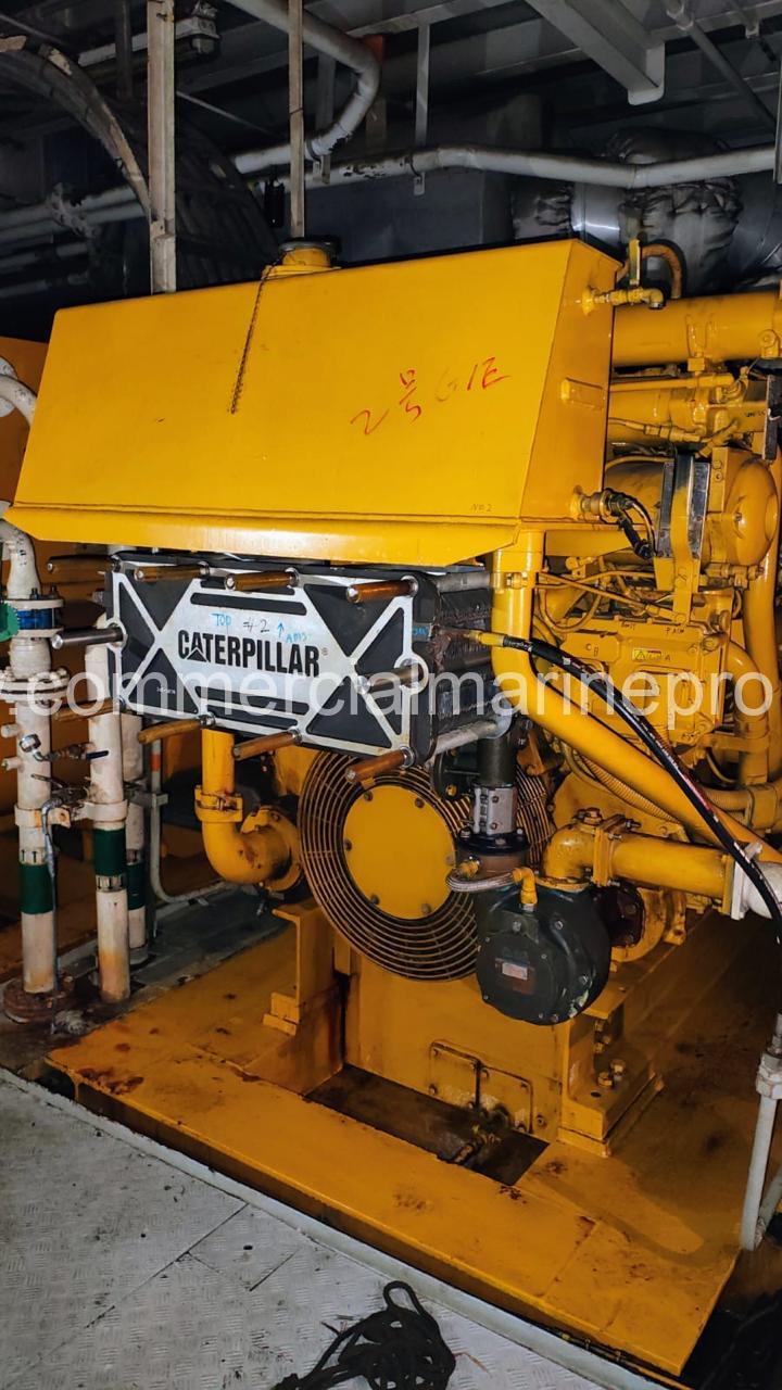 Pair Caterpillar 3516 Marine Engines - Image 6