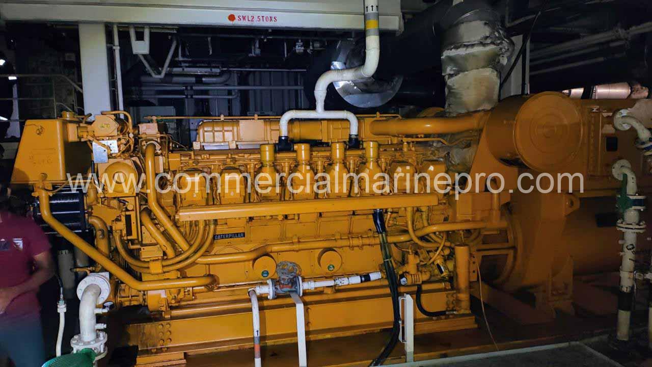 Pair Caterpillar 3516 Marine Engines - Image 2