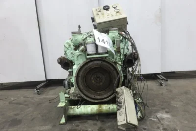 MERCEDES OM-421 MARINE DIESEL ENGINE