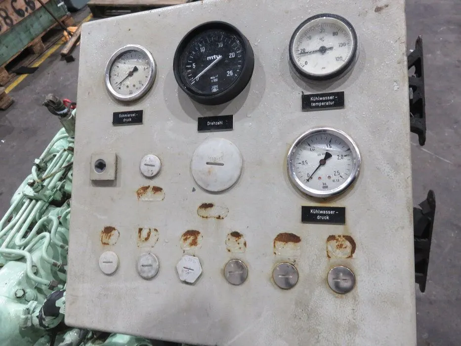 MERCEDES OM-421 MARINE DIESEL ENGINE - Image 5