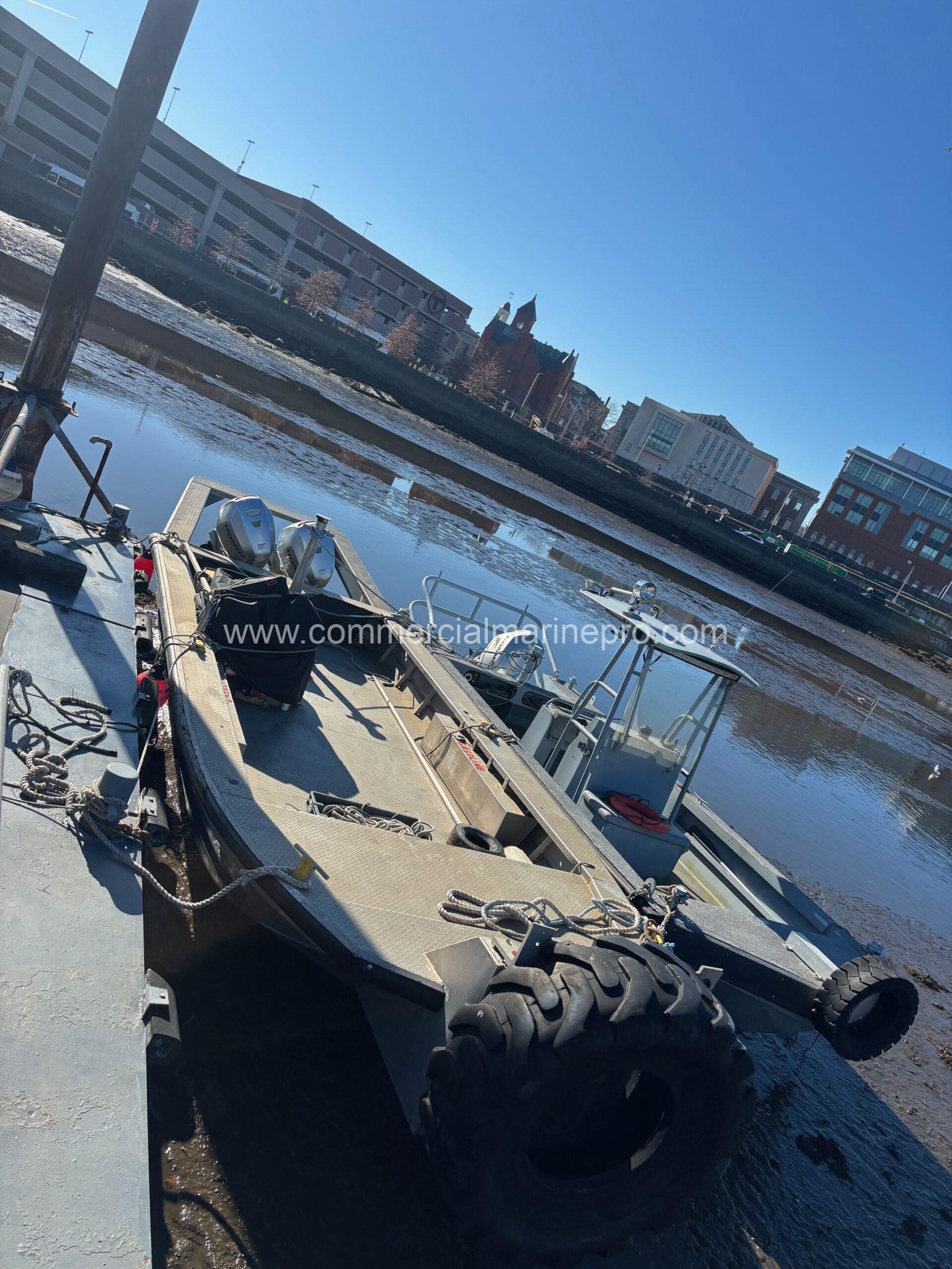 Pair 21' Aluminum Workboats - Image 2