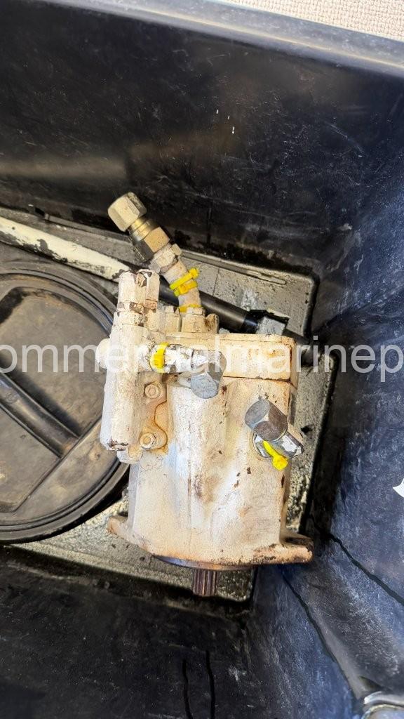 MTU 8v2000 CR Marine Engines - One Good RTO and One Parts engine - Image 16