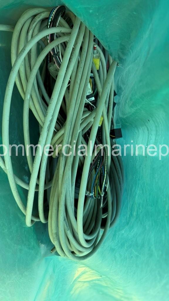 MTU 8v2000 CR Marine Engines - One Good RTO and One Parts engine - Image 20