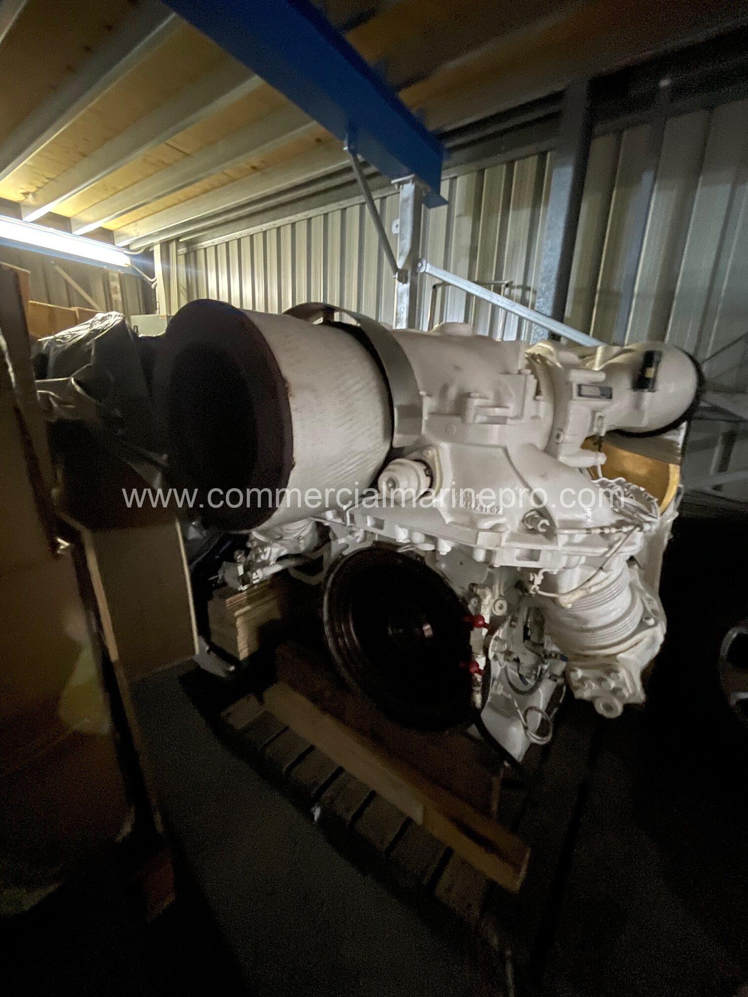 MTU 8v2000 CR Marine Engines - One Good RTO and One Parts engine - Image 27