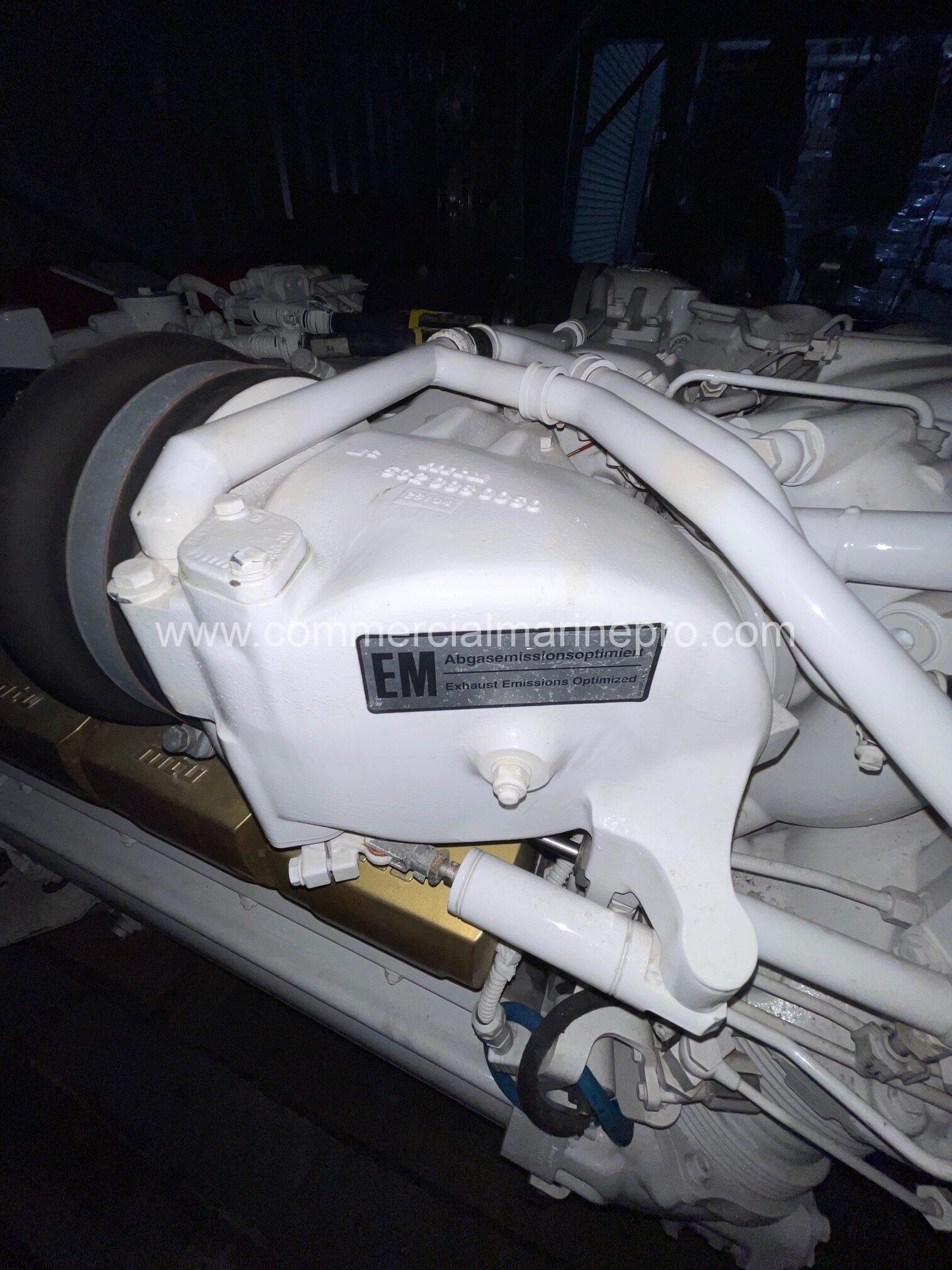 MTU 8v2000 CR Marine Engines - One Good RTO and One Parts engine - Image 29