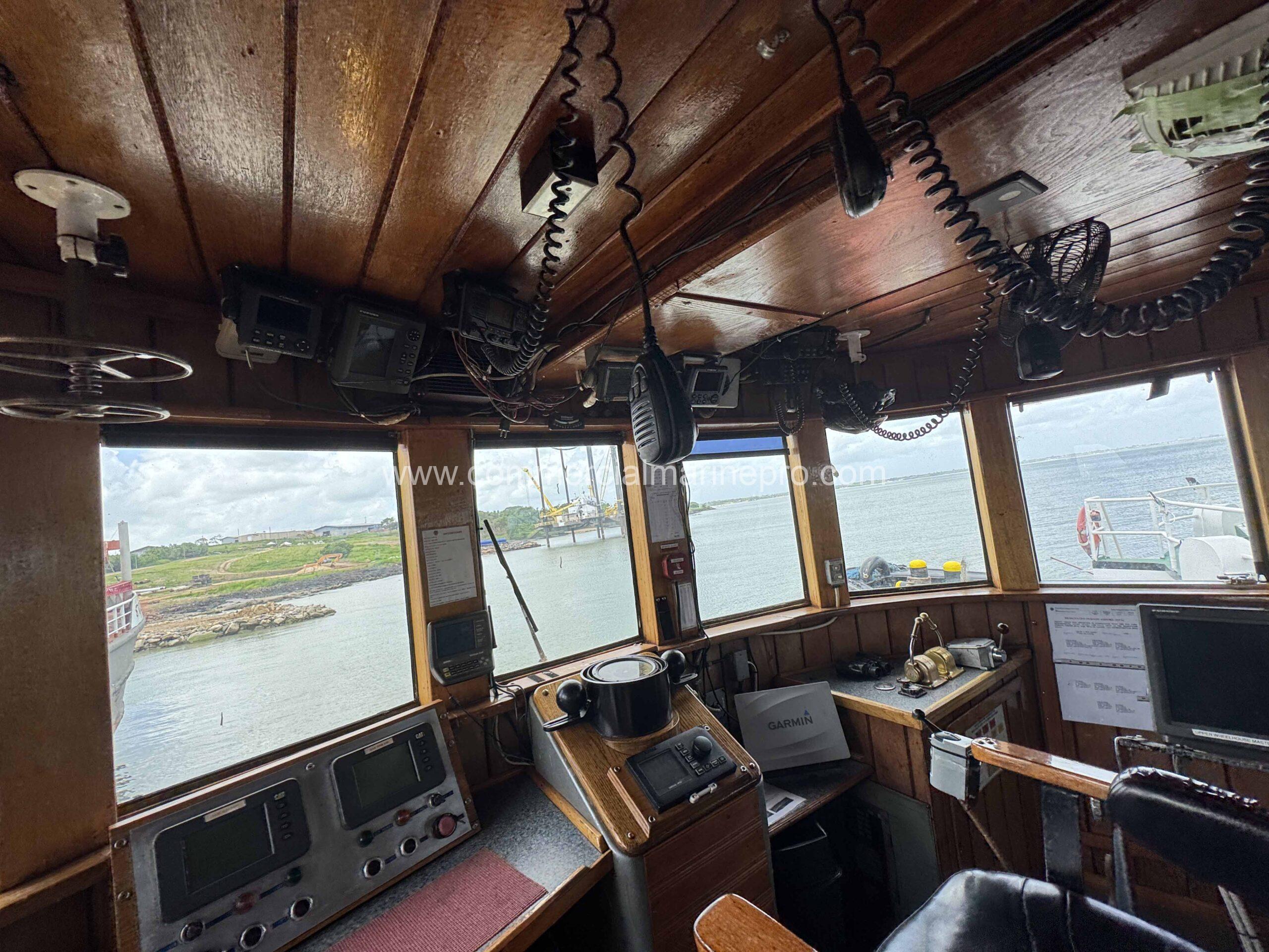 27M Ocean Towing Harbor Tug - Built 1970 - Image 30