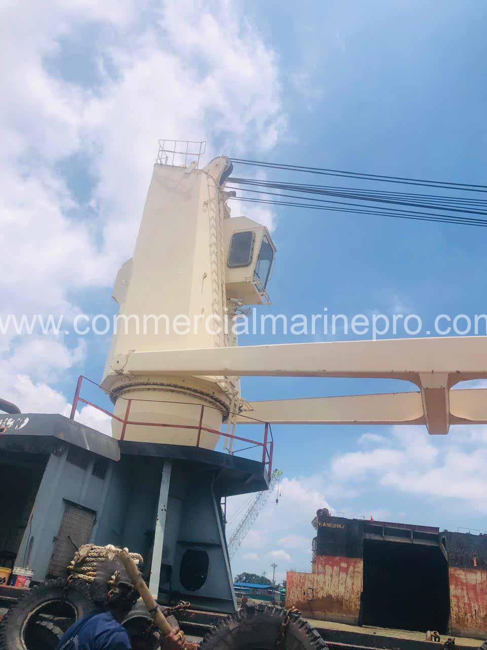 IHI Deck Crane