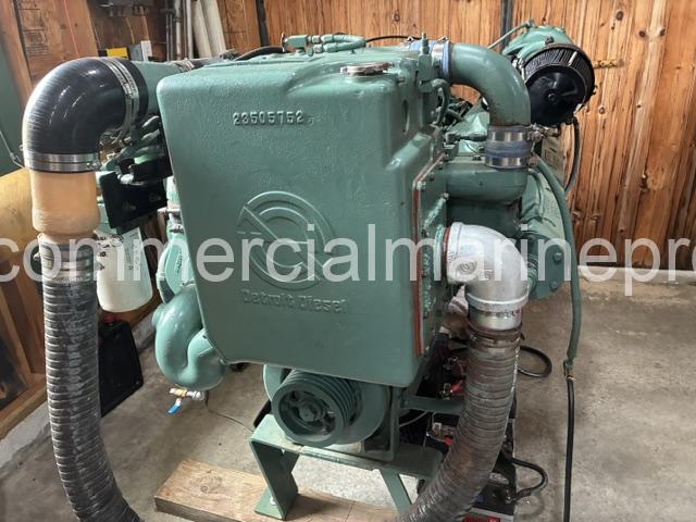 Detroit Diesel 12V92TA Marine Engine / ZF Gear - Image 2