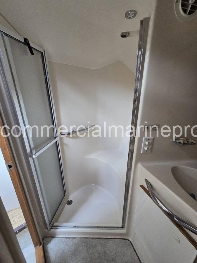 Searay 440 Express Bridge Power Boat - Image 21