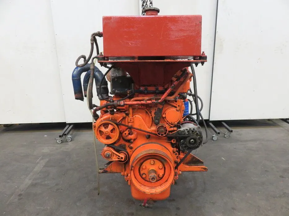 SCANIA DI12-42 MARINE DIESEL ENGINE - Image 4
