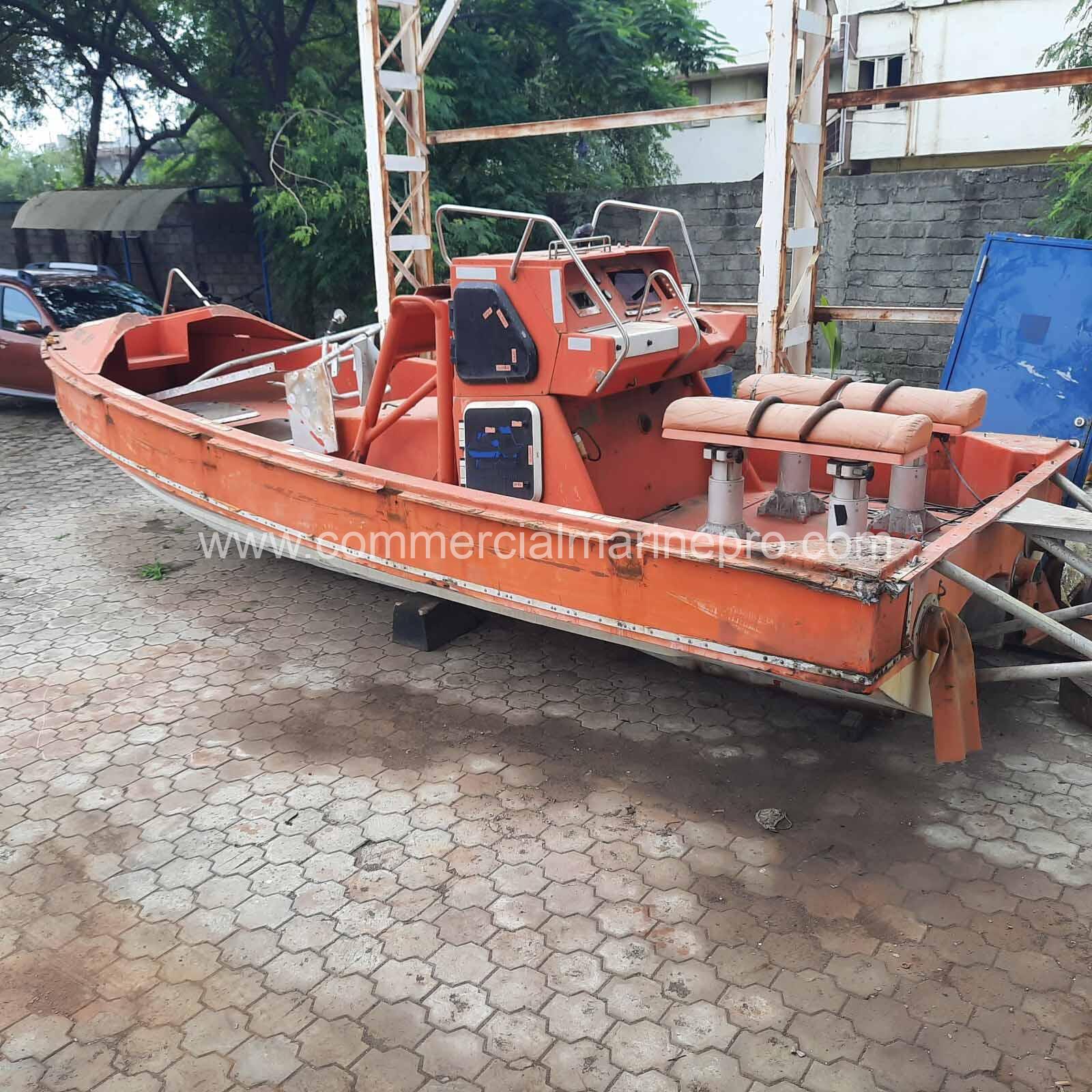 Fast Rescue Boat without Motor and Jet
